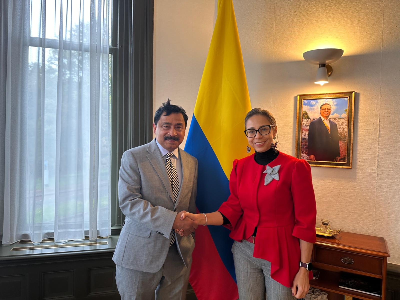 Amb_Colombia