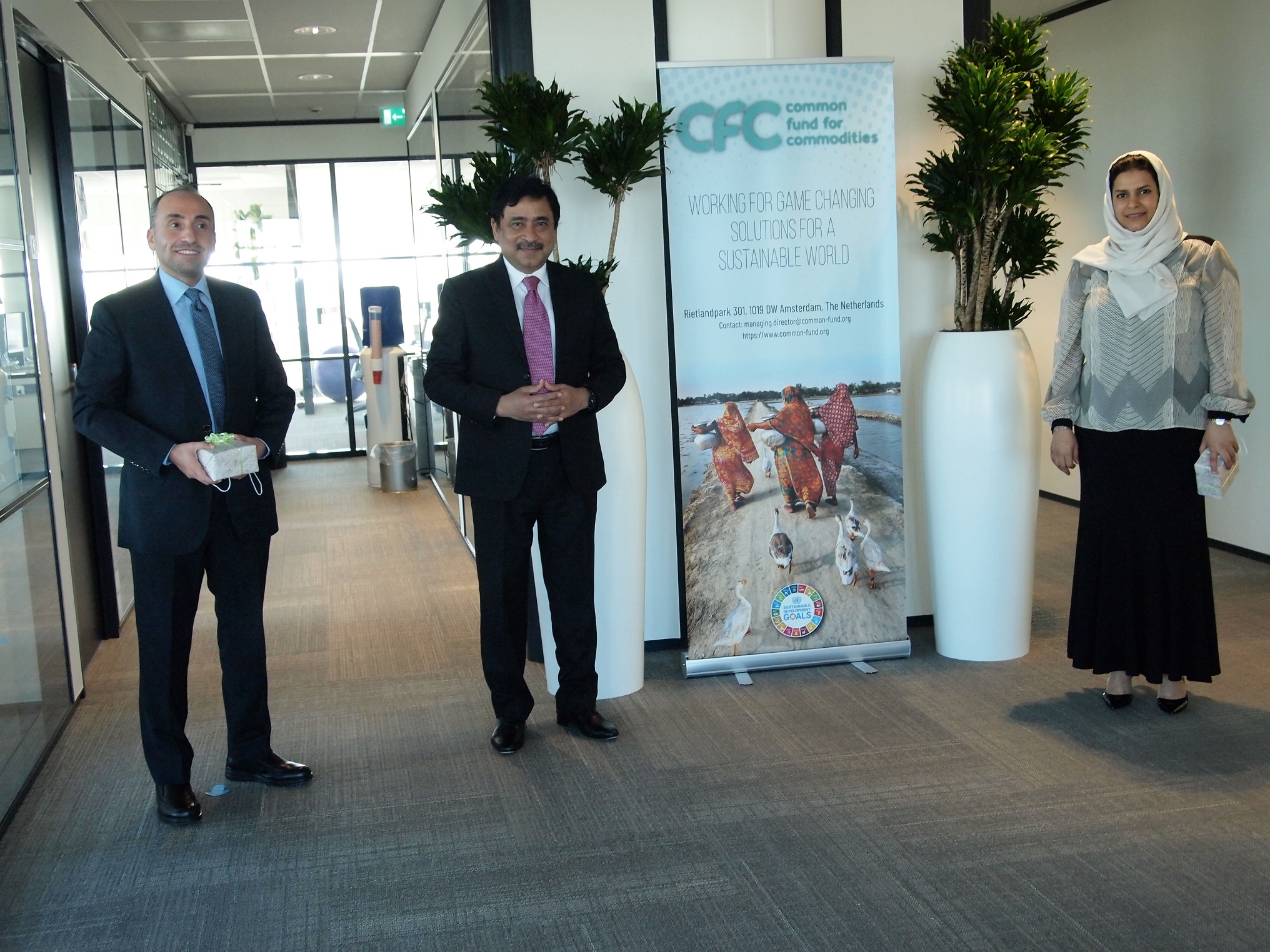 Amb. of Yemen (2)